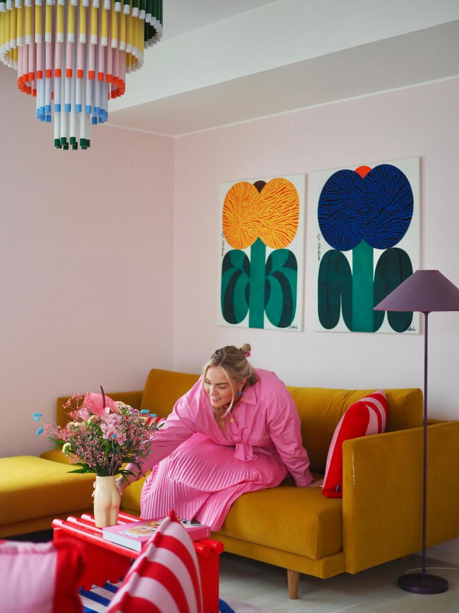 Candy-Colored Two-Room Condo With Sweet Views هلسنكي المظهر الخارجي الصورة