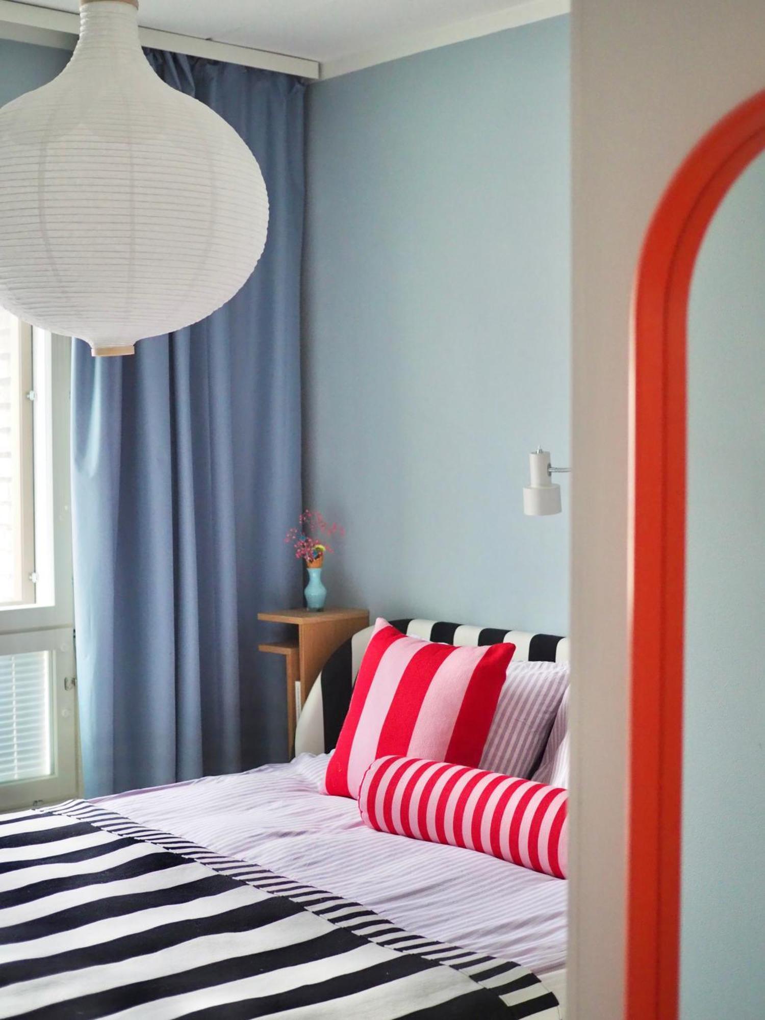 Candy-Colored Two-Room Condo With Sweet Views هلسنكي المظهر الخارجي الصورة