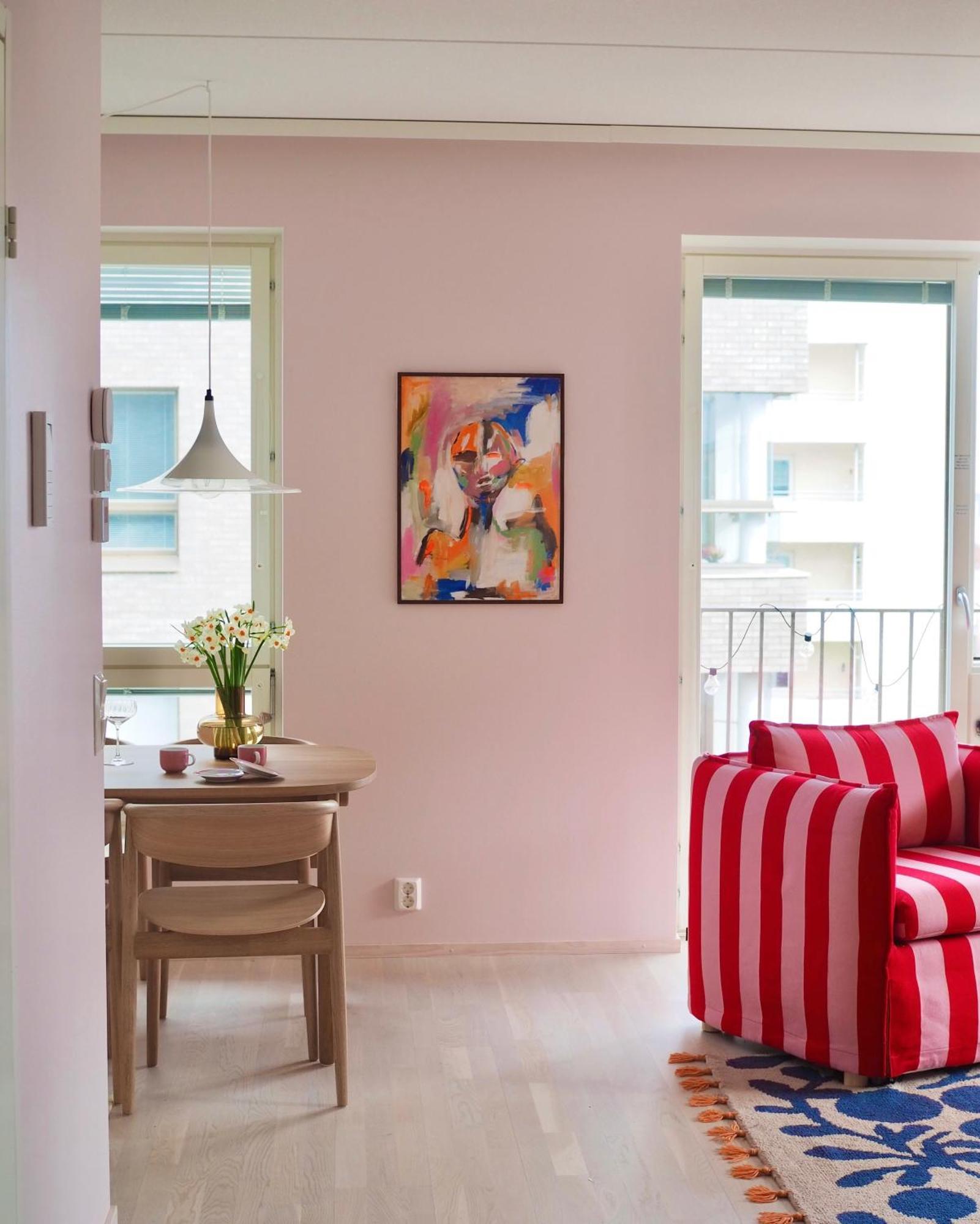 Candy-Colored Two-Room Condo With Sweet Views هلسنكي المظهر الخارجي الصورة